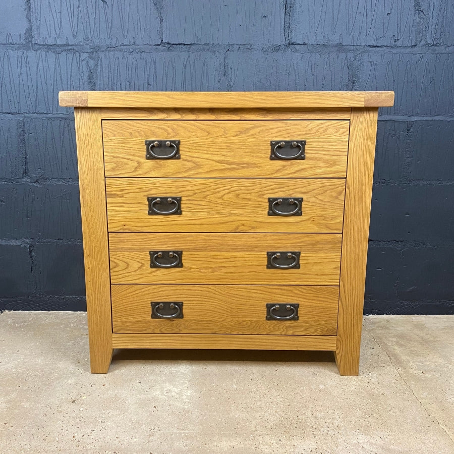 Country Oak Chest of Drawers - 4 Drawers